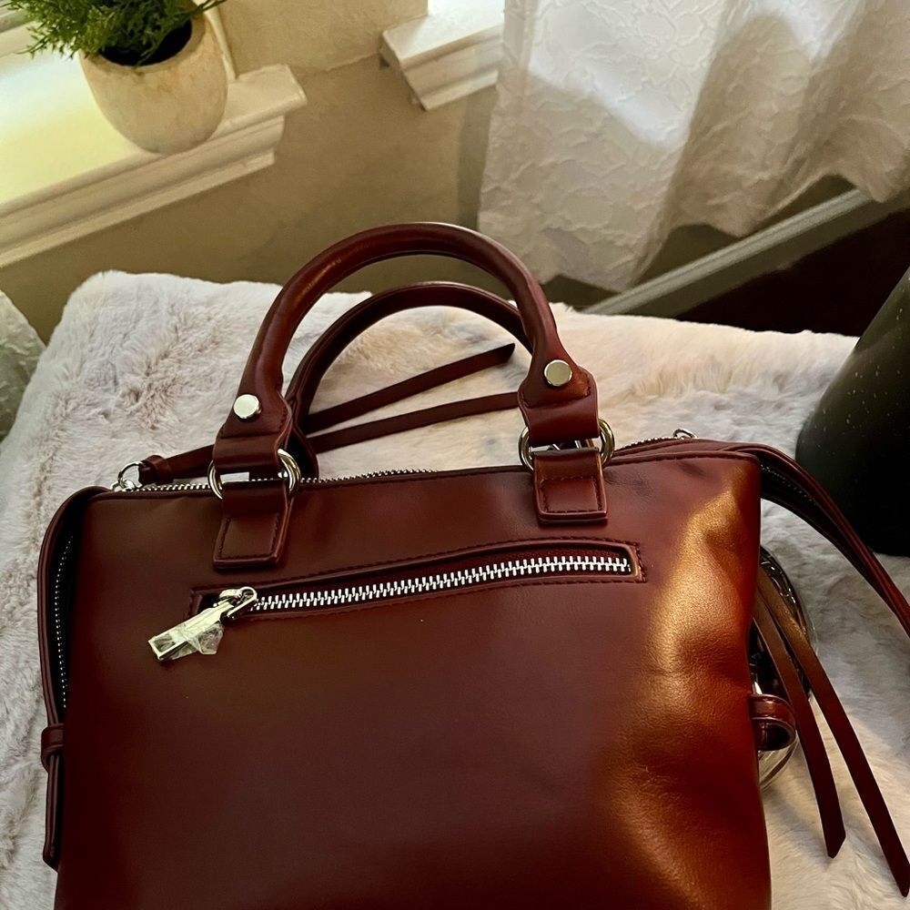 Urban Expressions Abbie Top Handle Cross Body Bag Soft Faux Leather burgundy NWT - Picture 2 of 5